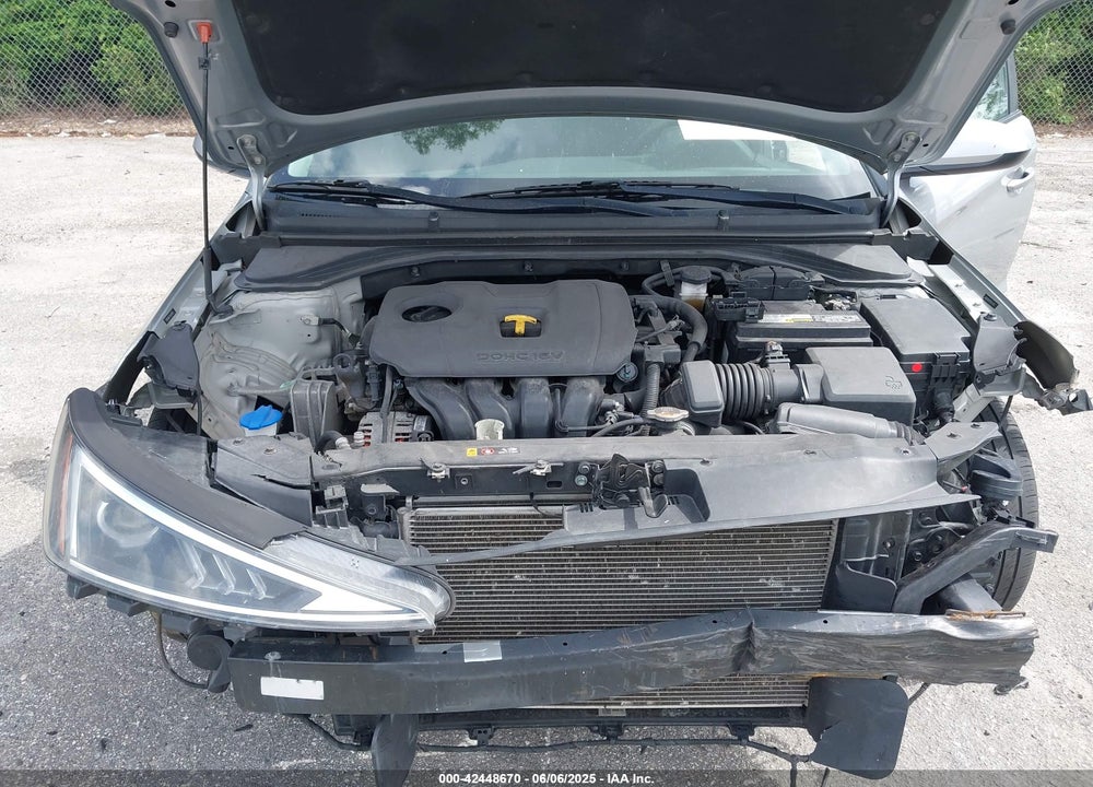 2020 HYUNDAI ELANTRA VIN: 5NPD84LF9LH574783