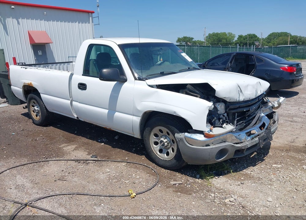 2007 GMC SIERRA 1500 CLASSIC WORK TRUCK VIN: 3GTEC14X07G163800