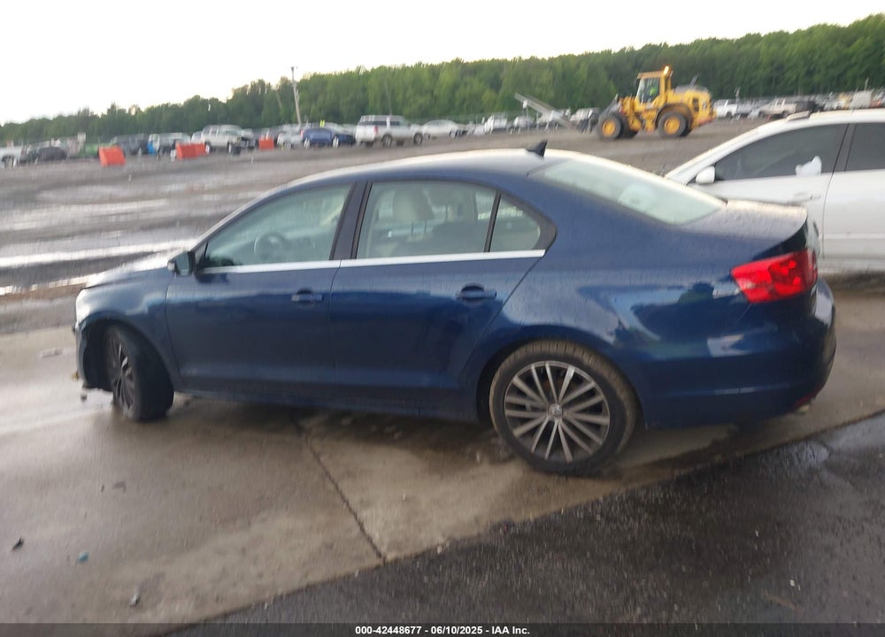 2012 VOLKSWAGEN JETTA VIN: 3VWLX7AJ9CM366675