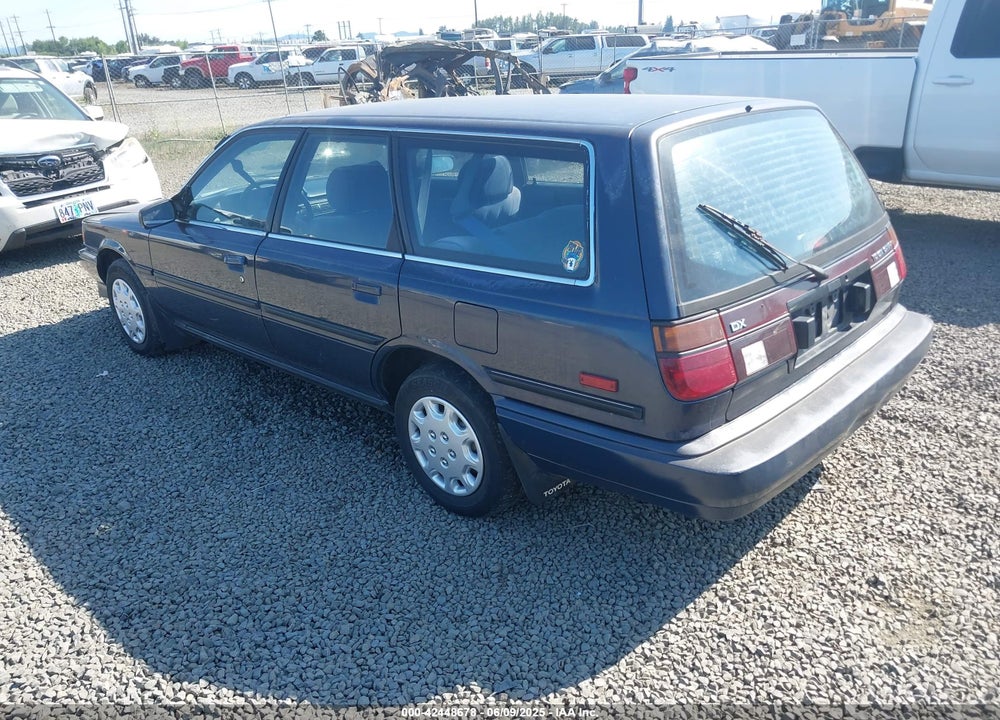 1991 TOYOTA CAMRY DLX VIN: JT2SV21W3M0389983