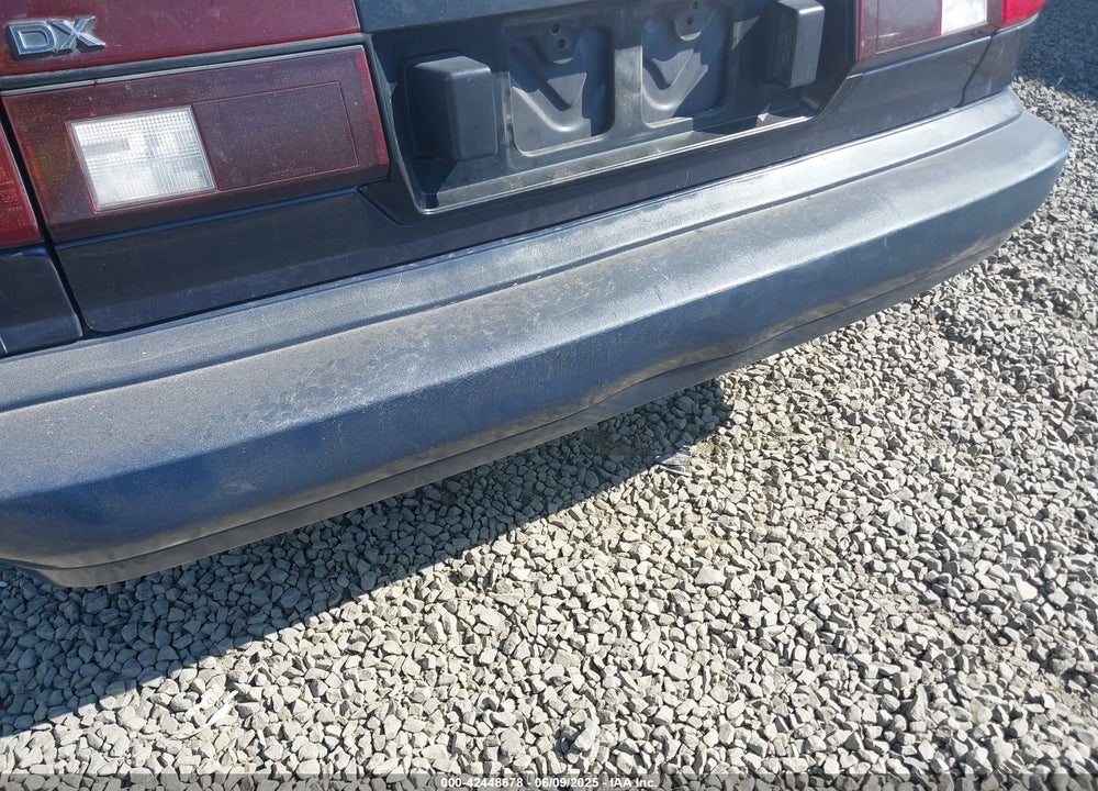 1991 TOYOTA CAMRY DLX VIN: JT2SV21W3M0389983