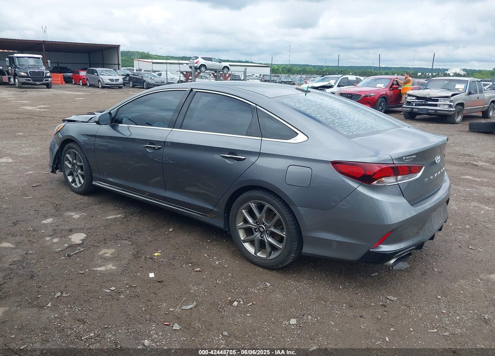 2018 HYUNDAI SONATA VIN: 5NPE34AB5JH646613