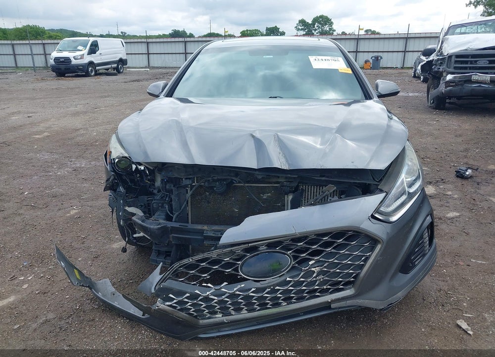 2018 HYUNDAI SONATA VIN: 5NPE34AB5JH646613
