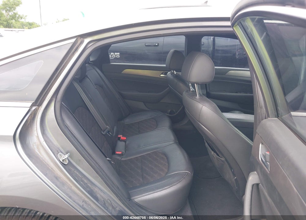2018 HYUNDAI SONATA VIN: 5NPE34AB5JH646613