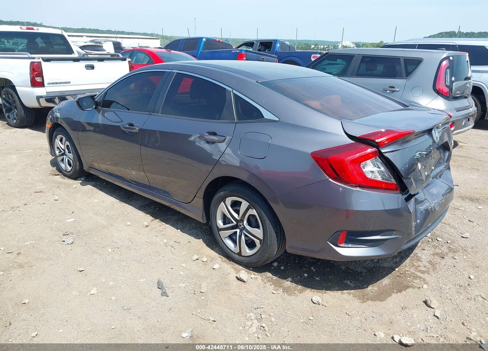 2018 HONDA CIVIC VIN: 2HGFC2F52JH597120