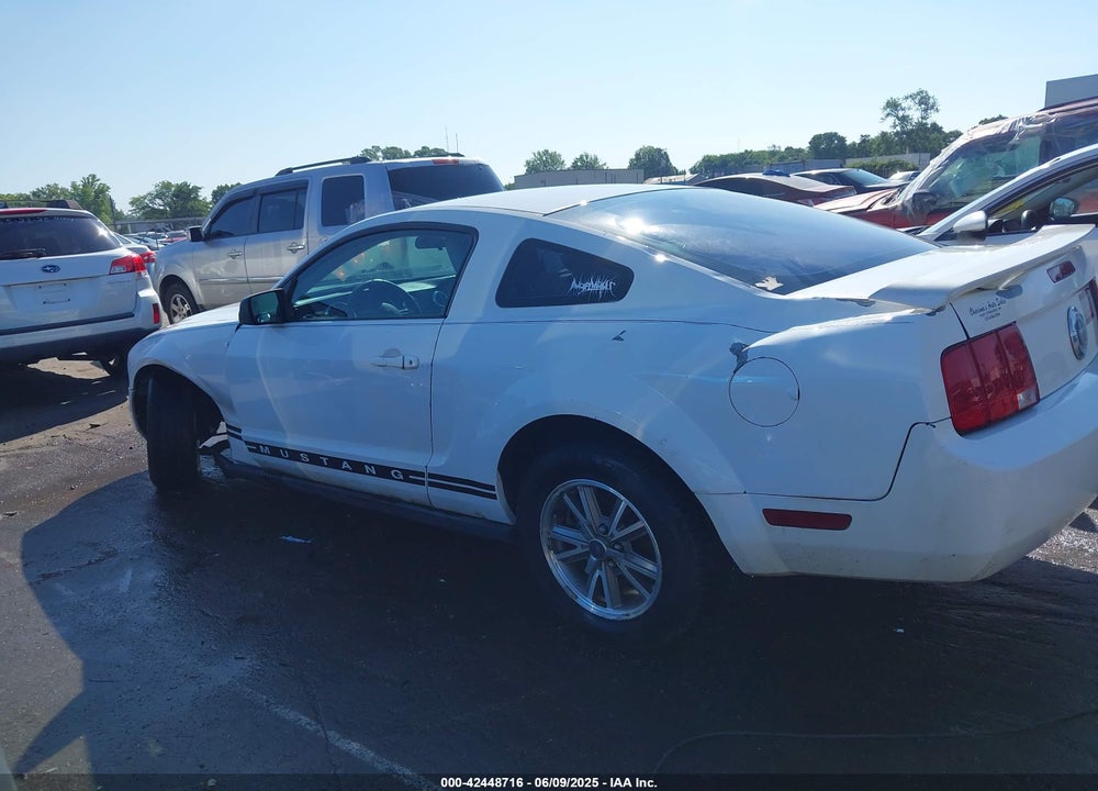 2005 FORD MUSTANG VIN: 1ZVFT80NX55112484