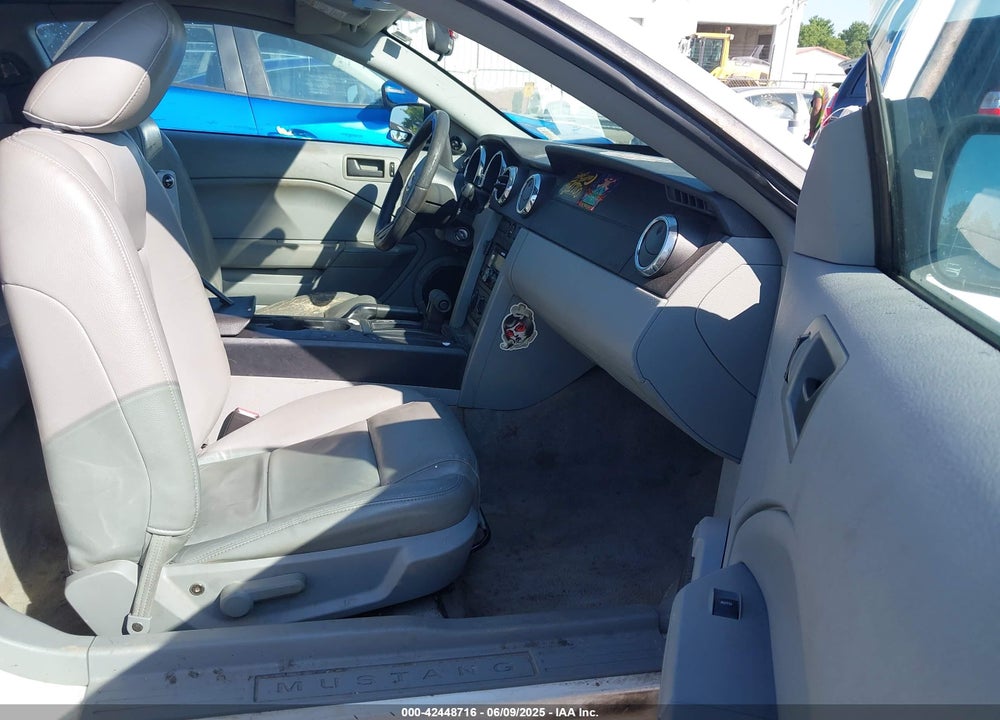 2005 FORD MUSTANG VIN: 1ZVFT80NX55112484