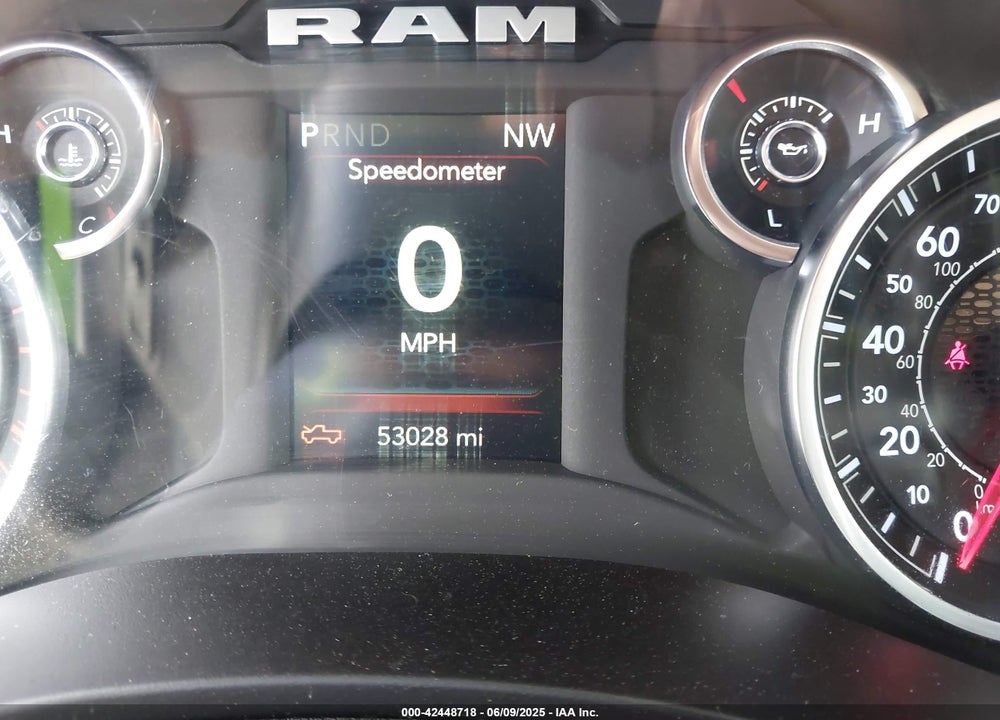 2024 RAM 2500 BIG HORN 4X4 6'4 BOX VIN: 3C6UR5DL9RG154280