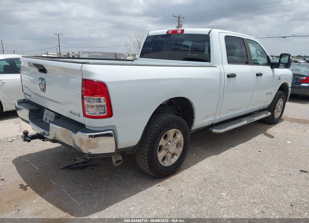 2024 RAM 2500 BIG HORN 4X4 6'4 BOX VIN: 3C6UR5DL9RG154280
