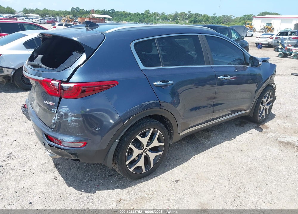 2017 KIA SPORTAGE SX TURBO VIN: KNDPR3A63H7210832