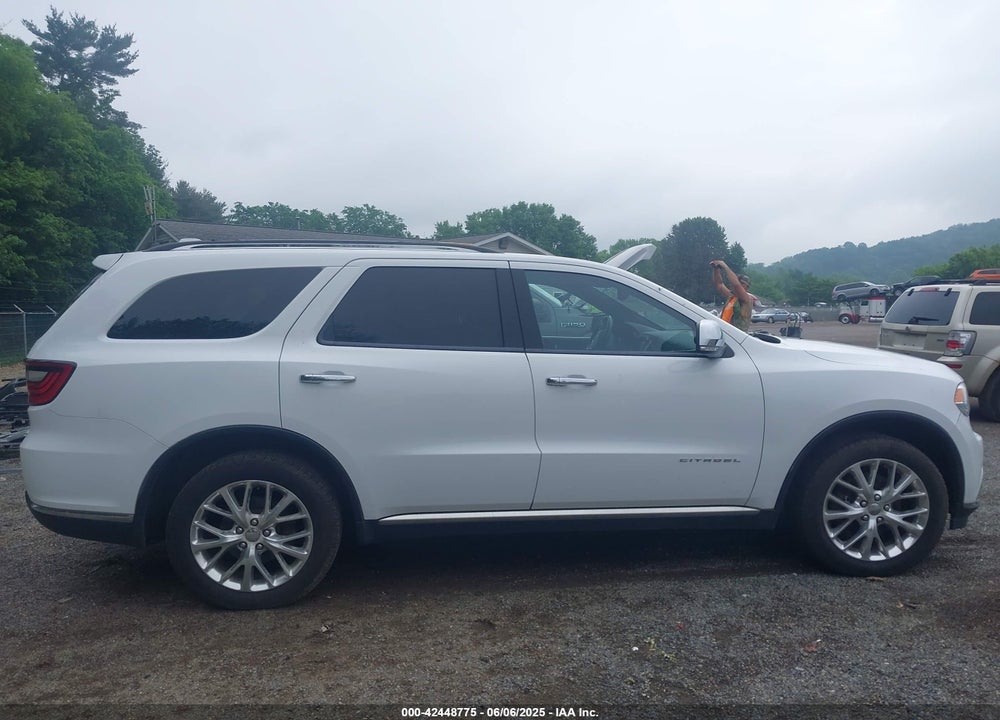 2015 DODGE DURANGO VIN: 1C4SDJET4FC688548