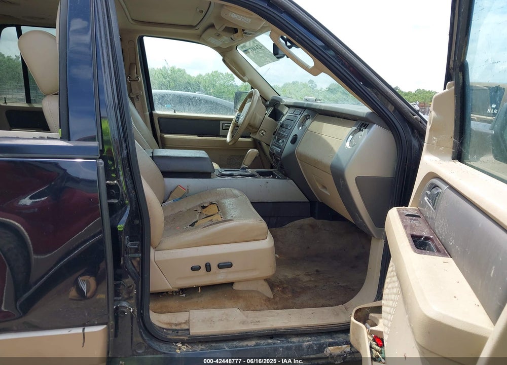 2011 FORD EXPEDITION EL VIN: 1FMJK1J56BEF40744