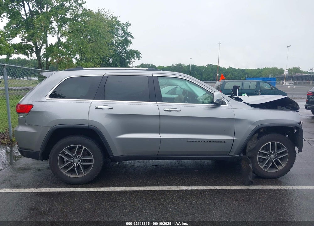 2018 JEEP GRAND CHEROKEE VIN: 1C4RJFBG5JC215536