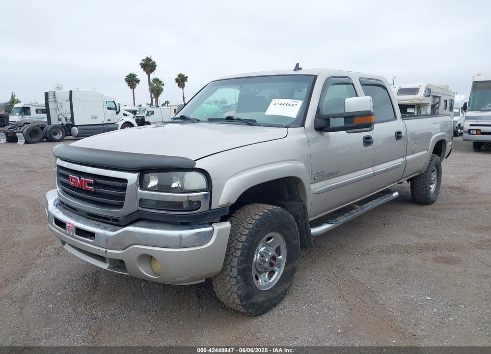 2006 GMC SIERRA 2500HD SLE2 VIN: 1GTHK23D56F139506