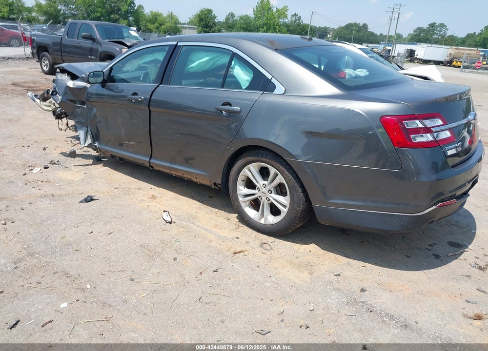 2018 FORD TAURUS VIN: 1FAHP2E88JG118286