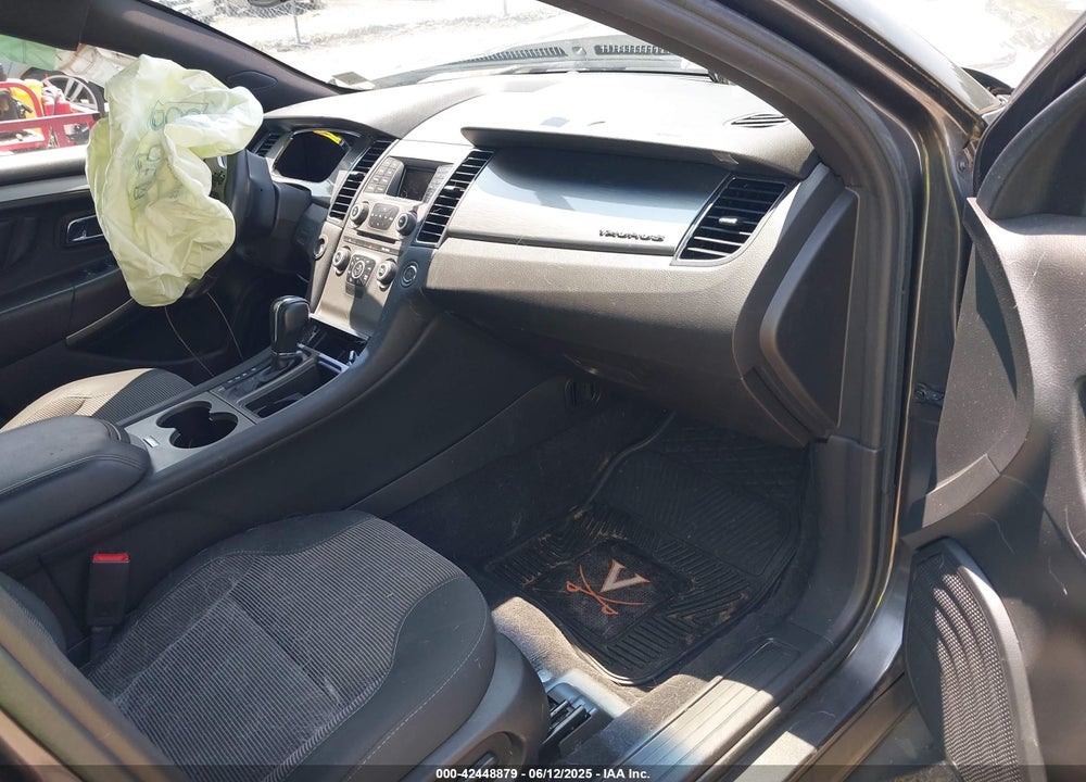 2018 FORD TAURUS VIN: 1FAHP2E88JG118286