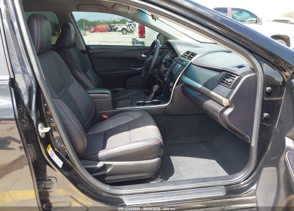 2017 TOYOTA CAMRY SE VIN: 4T1BF1FK6HU429066