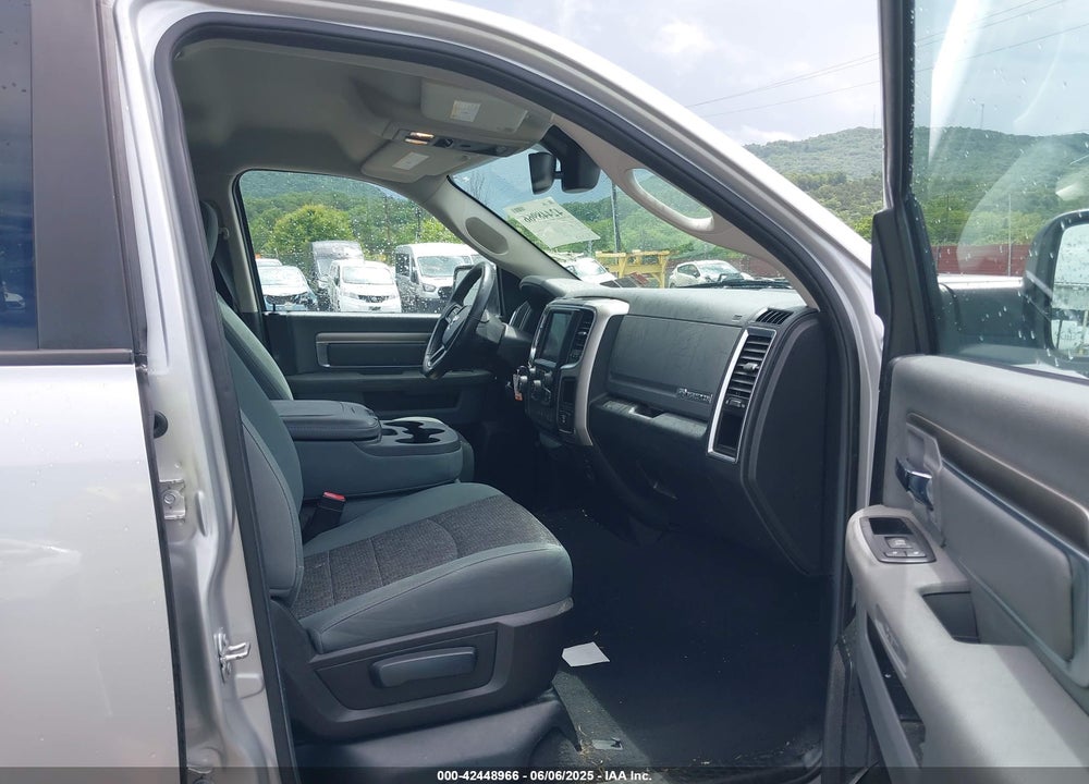 2016 RAM 1500 BIG HORN VIN: 1C6RR7GT5GS266450