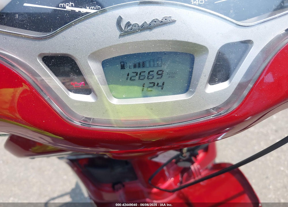 2019 VESPA PRIMAVERA/ VIN: ZAPM818G9K5900773