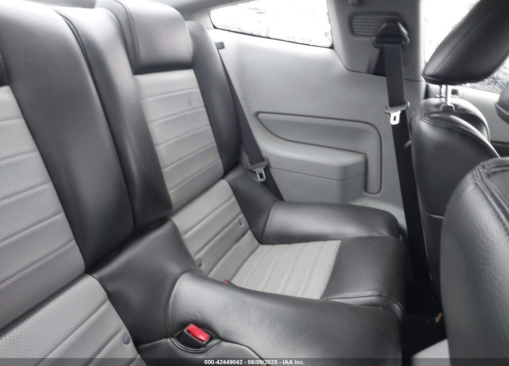 2007 FORD MUSTANG VIN: 1ZVHT82HX75223281