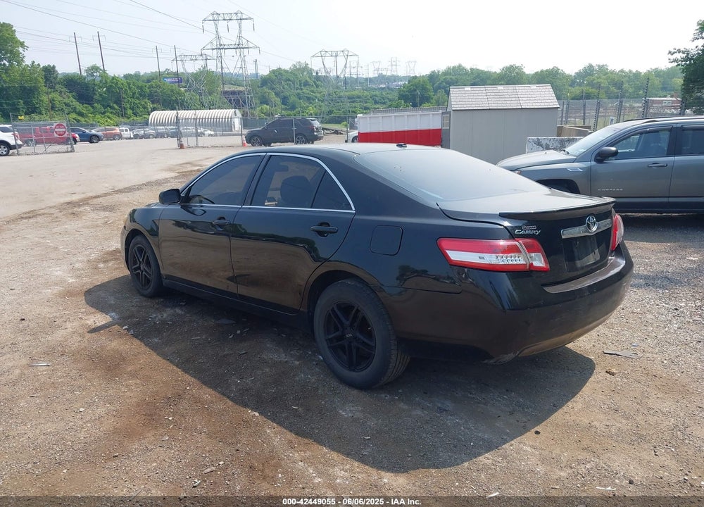 2011 TOYOTA CAMRY VIN: 4T1BF3EK5BU700767