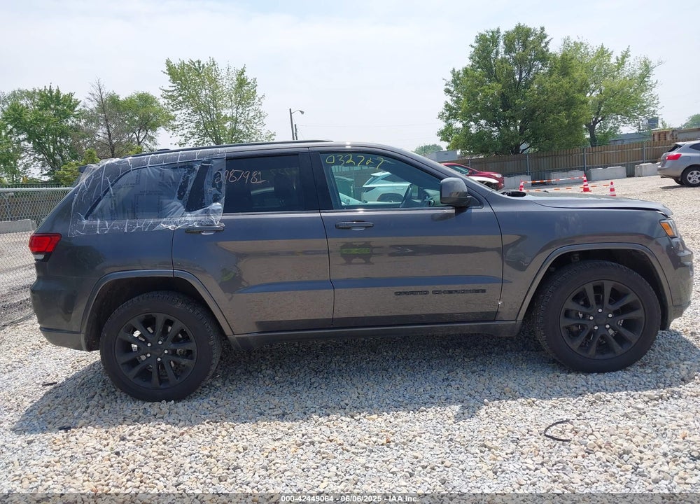 2018 JEEP GRAND CHEROKEE VIN: 1C4RJFAG6JC120601