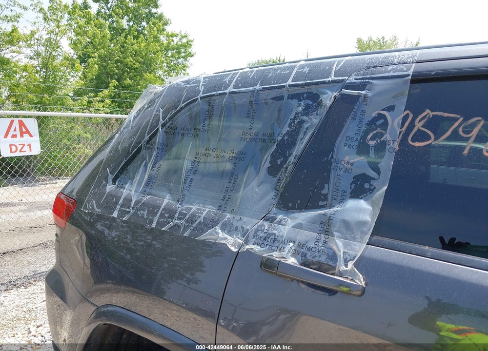 2018 JEEP GRAND CHEROKEE VIN: 1C4RJFAG6JC120601