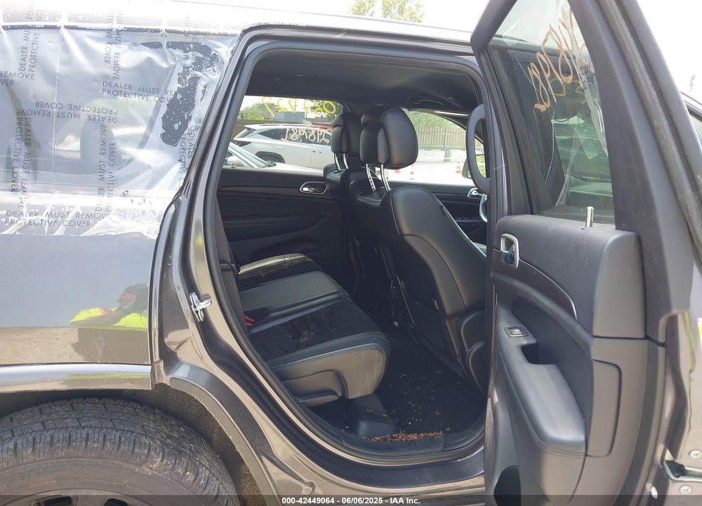 2018 JEEP GRAND CHEROKEE VIN: 1C4RJFAG6JC120601