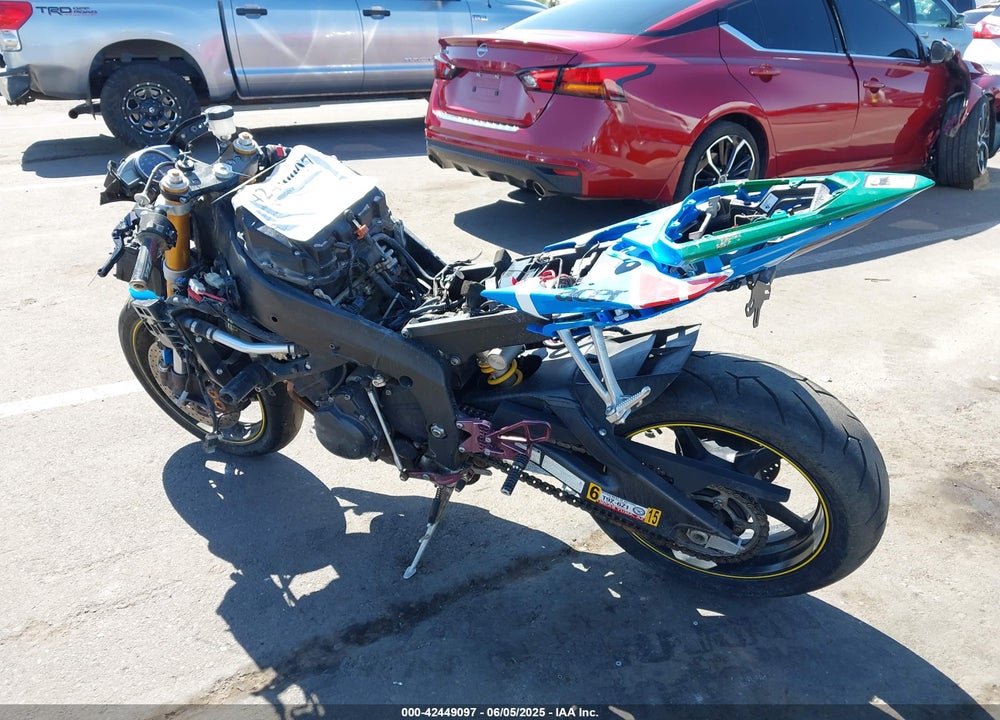 2008 YAMAHA YZFR6 VIN: JYARJ16E38A005546