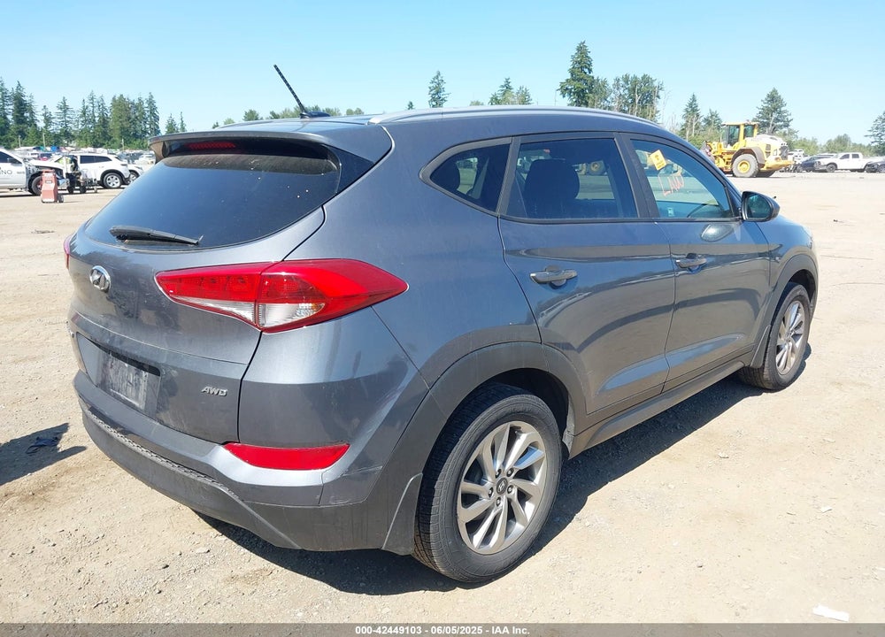 2016 HYUNDAI TUCSON VIN: KM8J3CA45GU236592