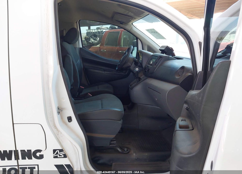 2017 NISSAN NV200 S VIN: 3N6CM0KN0HK704937