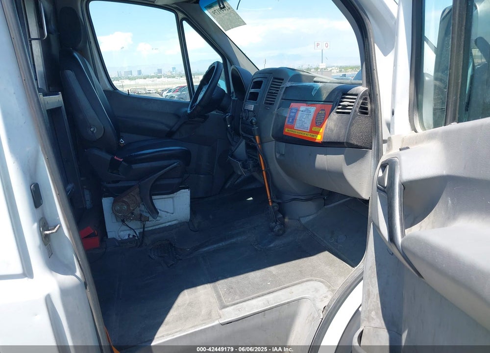 2015 MERCEDES-BENZ SPRINTER 2500 HIGH ROOF VIN: WD3PE8DB1FP132432