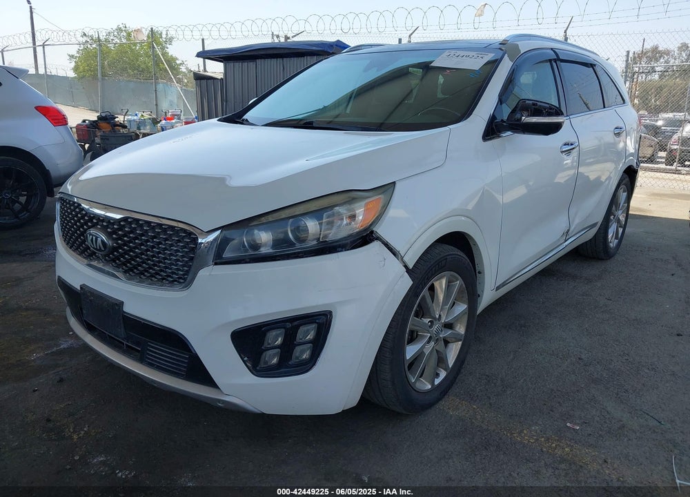 2016 KIA SORENTO VIN: 5XYPK4A56GG021935