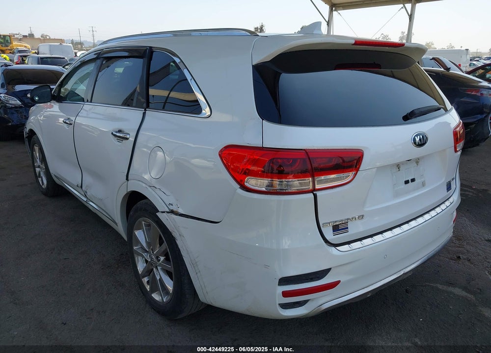 2016 KIA SORENTO VIN: 5XYPK4A56GG021935