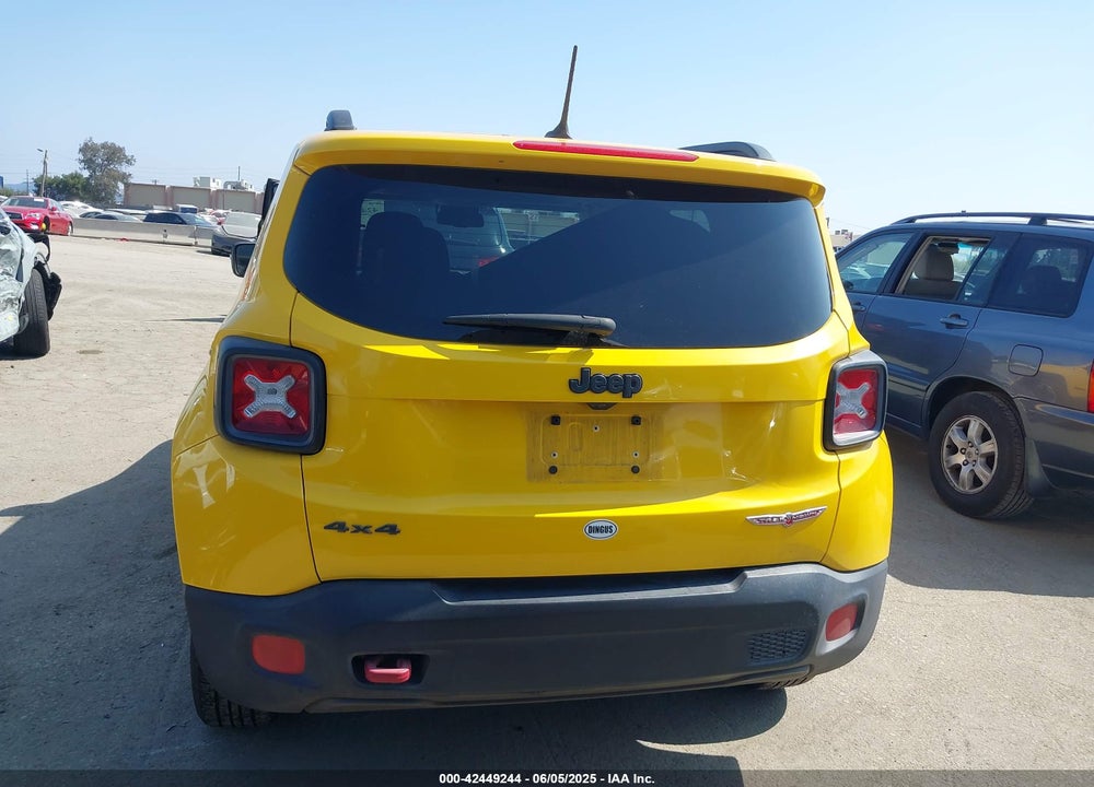 2016 JEEP RENEGADE VIN: ZACCJBCT4GPC80814