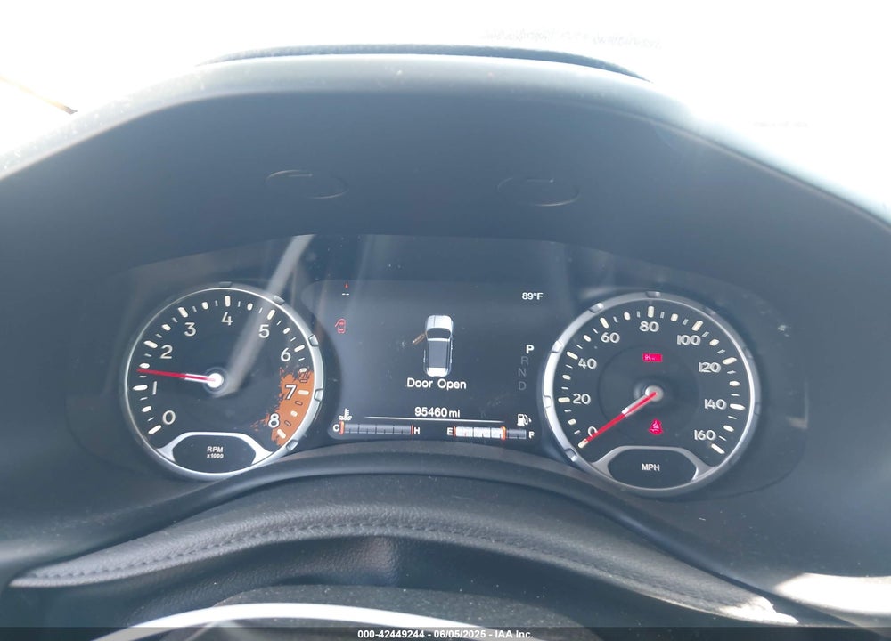 2016 JEEP RENEGADE VIN: ZACCJBCT4GPC80814
