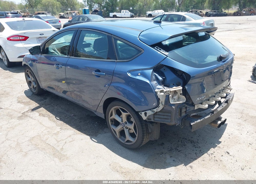 2018 FORD FOCUS ST VIN: 1FADP3L95JL233371