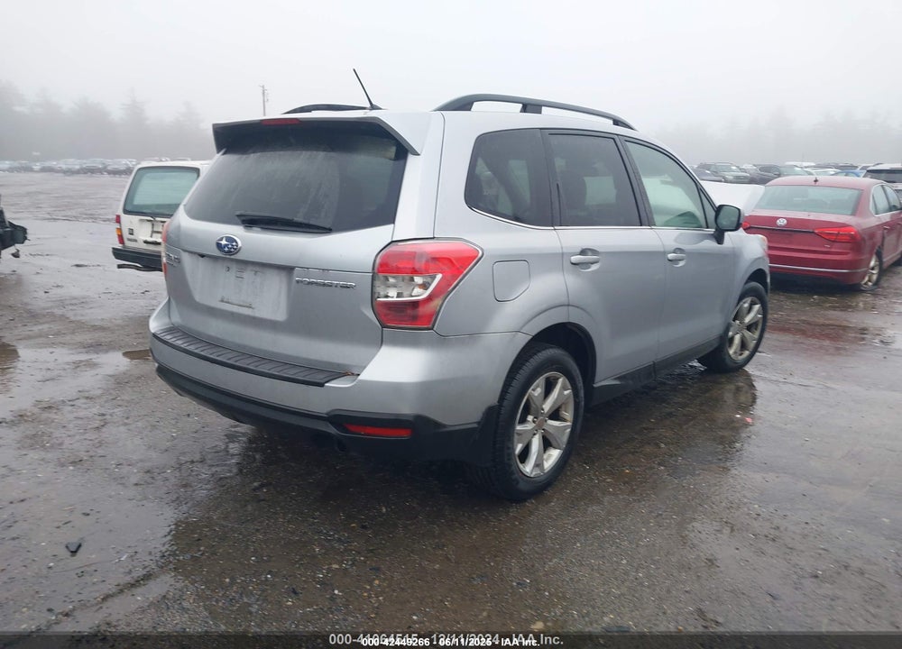2014 SUBARU FORESTER VIN: JF2SJAHC4EH522229