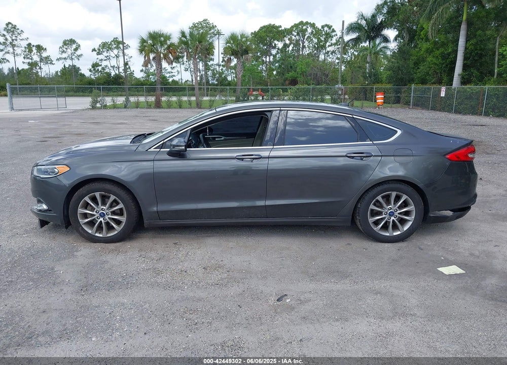 2017 FORD FUSION SE VIN: 3FA6P0HDXHR148607