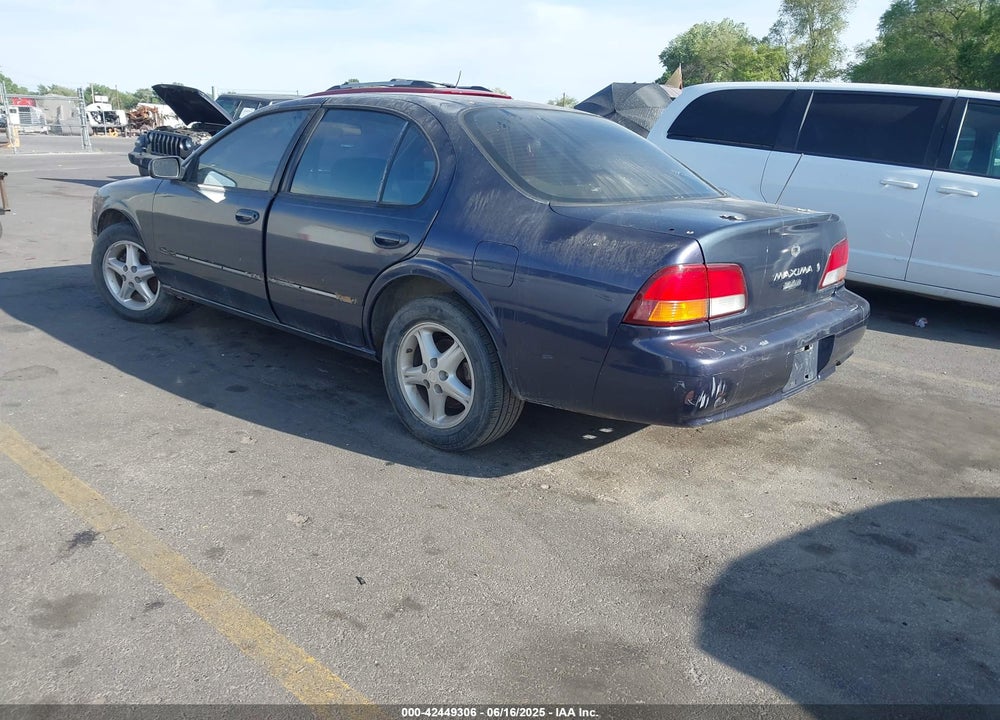 1997 NISSAN MAXIMA VIN: JN1CA21D5VT802107