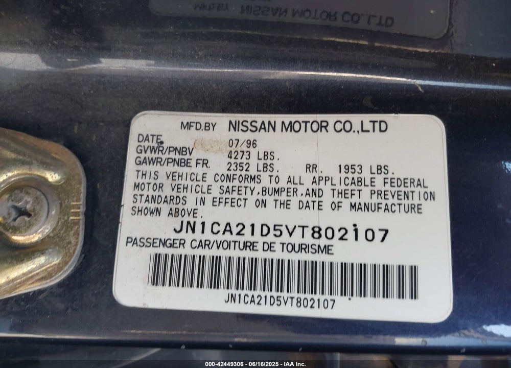 1997 NISSAN MAXIMA VIN: JN1CA21D5VT802107