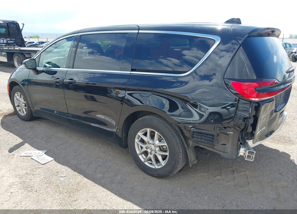 2025 CHRYSLER PACIFICA SELECT VIN: 2C4RC1BG1SR520683