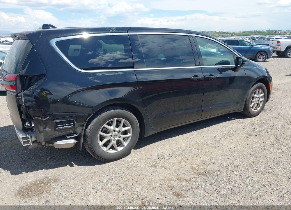 2025 CHRYSLER PACIFICA SELECT VIN: 2C4RC1BG1SR520683