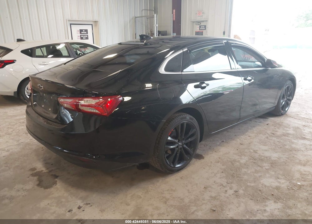 2021 CHEVROLET MALIBU FWD LT VIN: 1G1ZD5ST1MF058498