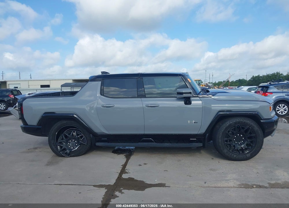 2024 GMC HUMMER EV VIN: 1GT10BDD6RU111638