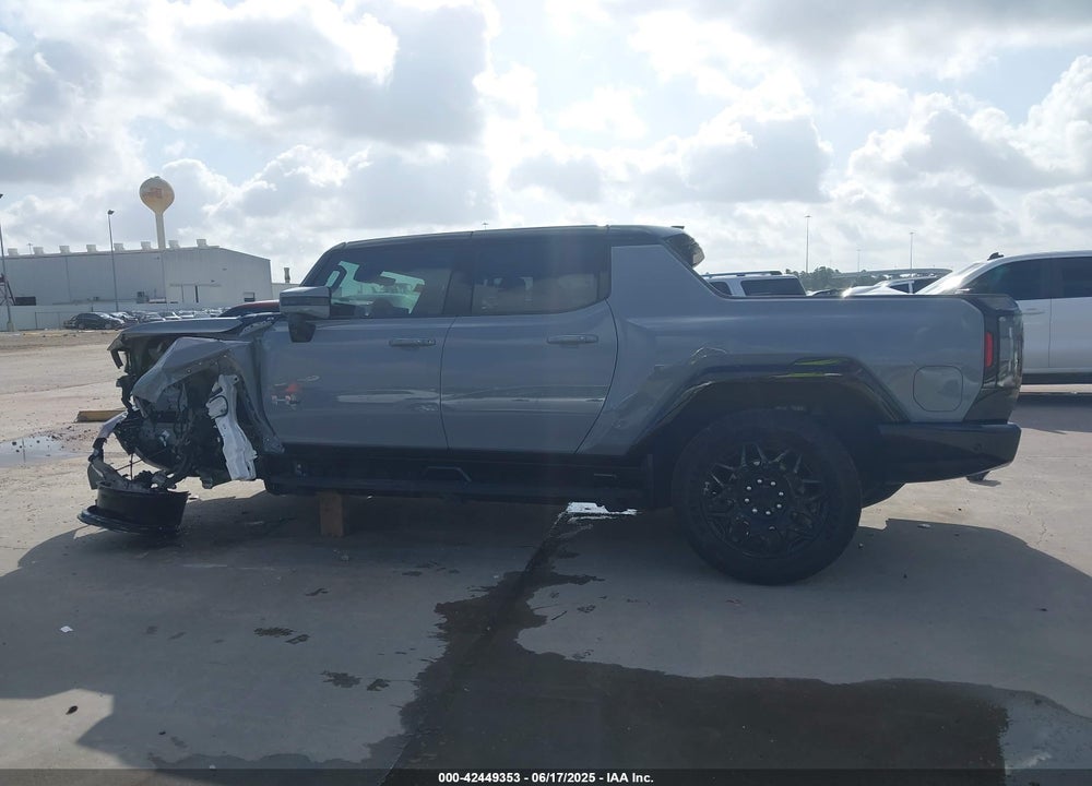 2024 GMC HUMMER EV VIN: 1GT10BDD6RU111638