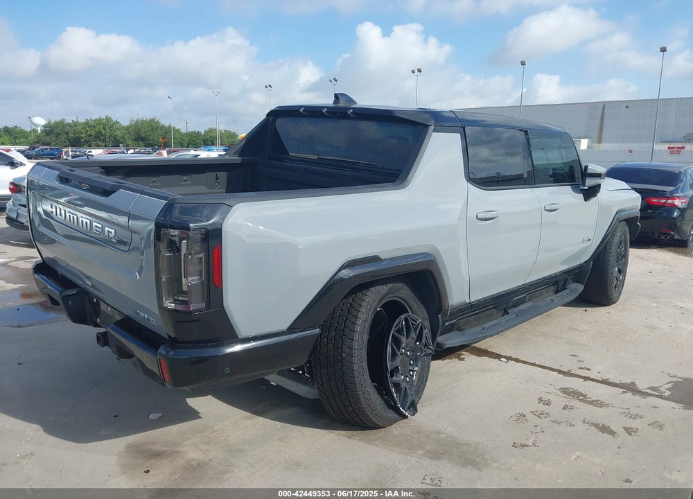 2024 GMC HUMMER EV VIN: 1GT10BDD6RU111638