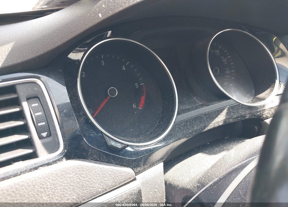 2015 VOLKSWAGEN JETTA 2.0L TDI SEL VIN: 3VWLA7AJ4FM299490