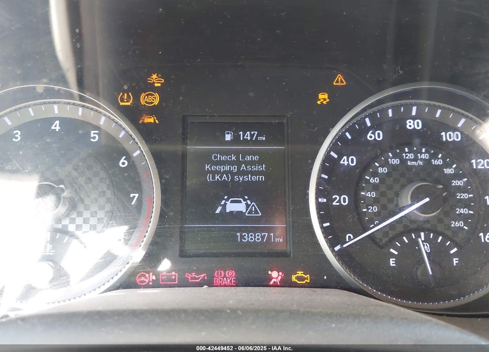 2020 HYUNDAI ELANTRA VIN: 5NPD84LF0LH600977