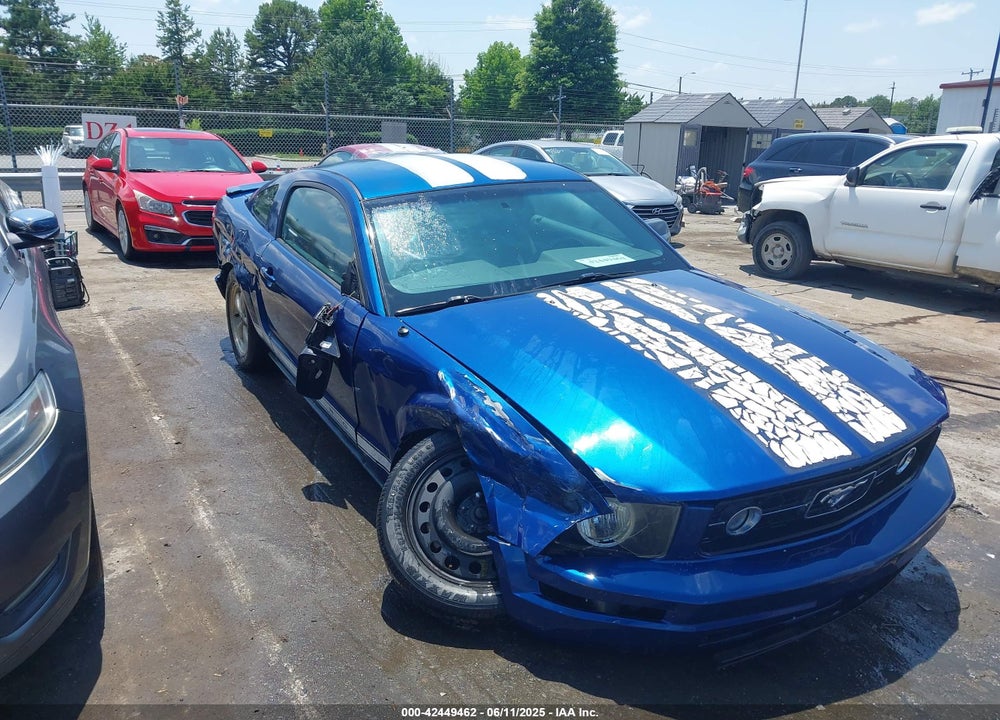 2008 FORD MUSTANG V6 DELUXE/V6 PREMIUM VIN: 1ZVHT80N185195218